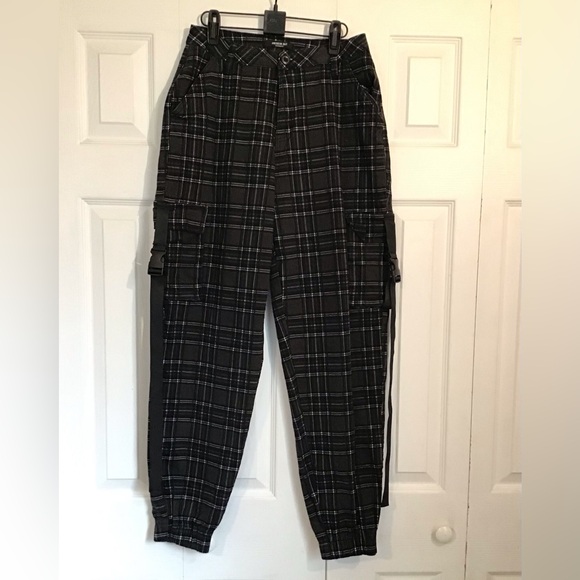 American Bazi Gray Plaid Bondage Cargo Pants - Picture 2 of 10